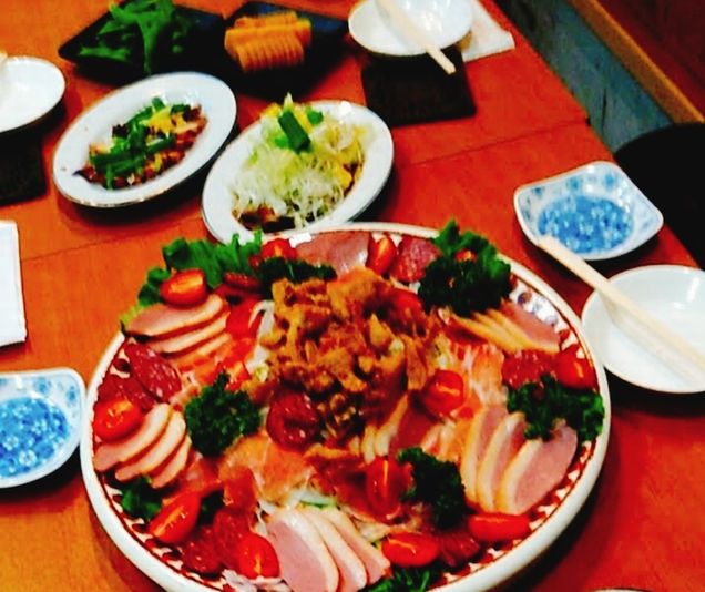 �������